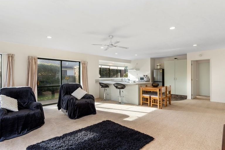 Photo of property in 63 Kane Road, Papamoa Beach, Papamoa, 3118