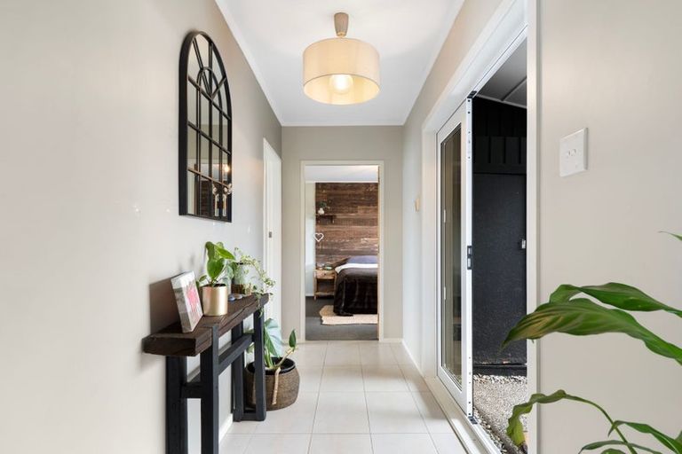 Photo of property in 5 Darroch Street, Fairy Springs, Rotorua, 3015