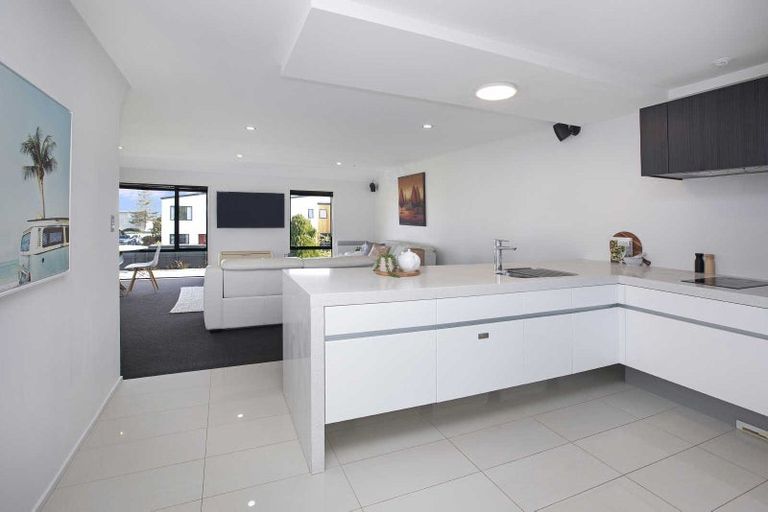 Photo of property in 1/89 Brockworth Place, Riccarton, Christchurch, 8011