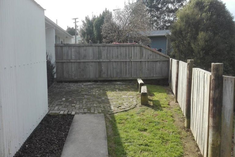 Photo of property in 68b Southsea Crescent, Silverdale, Hamilton, 3216