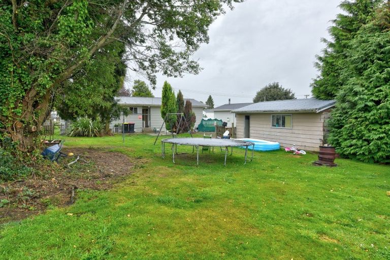 Photo of property in 54 Hunter Street, Edendale, 9825