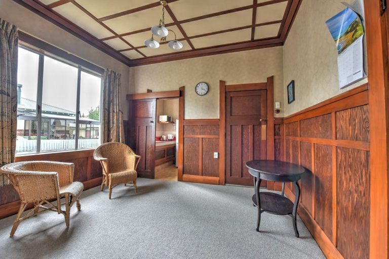 Photo of property in 11 Albany Street, Gore, 9710