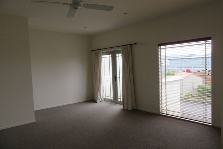 Photo of property in Harbour View, 9/100 Customhouse Street, Gisborne, 4010