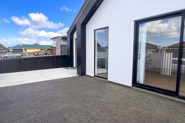 Photo of property in 1/143 Cranford Street, St Albans, Christchurch, 8014
