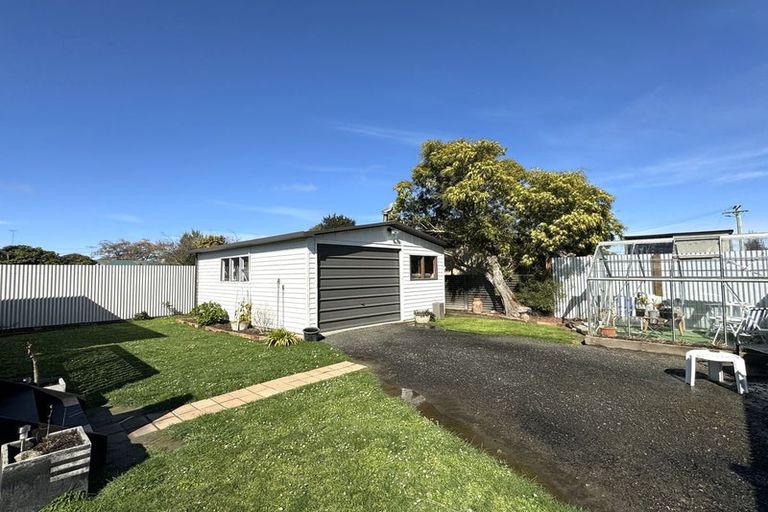 Photo of property in 9 George Street, Balclutha, 9230