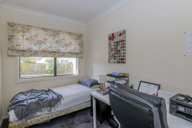 Photo of property in 13a Kawiu Road, Levin, 5510