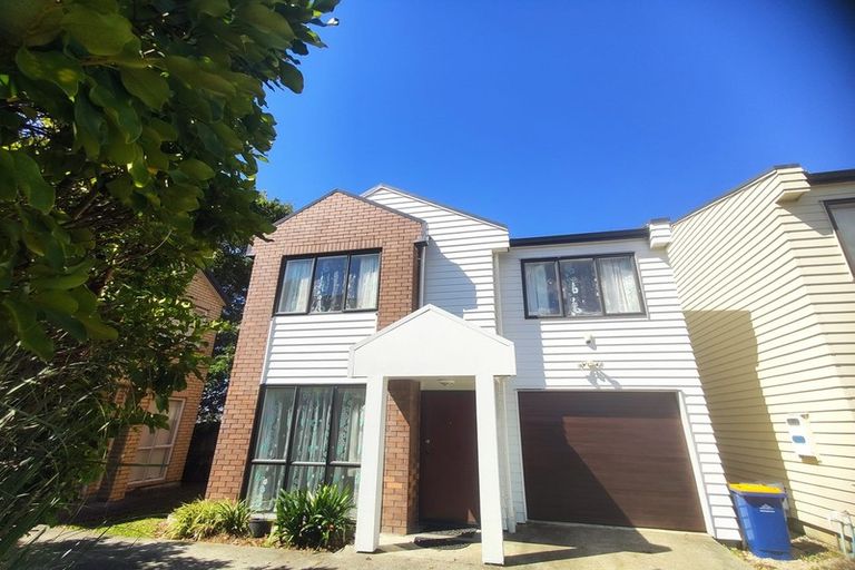 Photo of property in Albany Gardens, 35 Masons Road, Oteha, Auckland, 0632