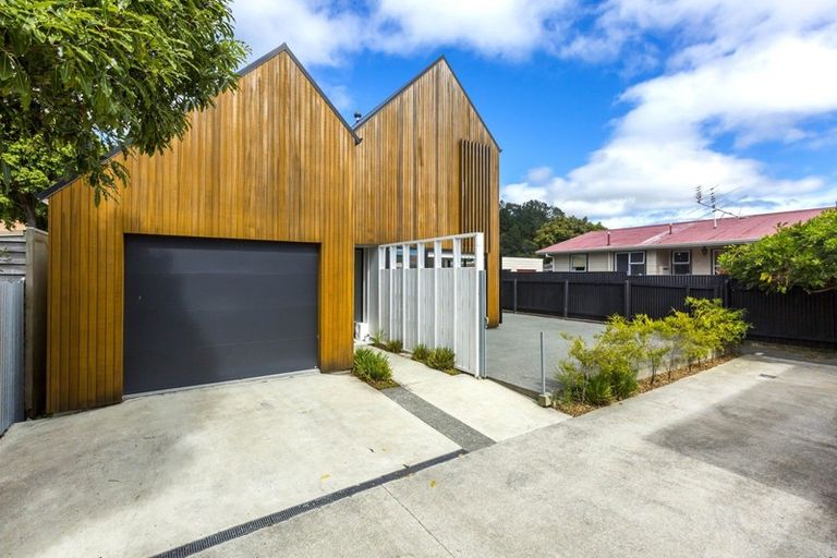 Photo of property in 45a Wilford Street, Wallaceville, Upper Hutt, 5018