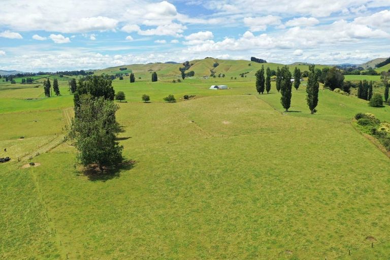 Photo of property in 912 Ngahape Road, Maihiihi, Te Awamutu, 3873