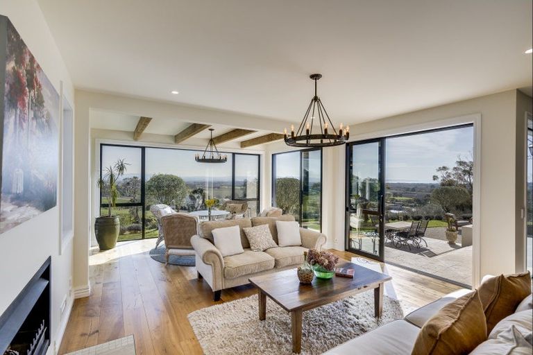 Photo of property in 42 Mclean Road, Havelock North, 4294