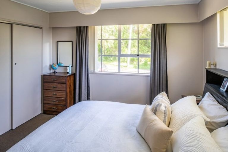 Photo of property in 11 Kotipu Place, Pukerua Bay, 5026