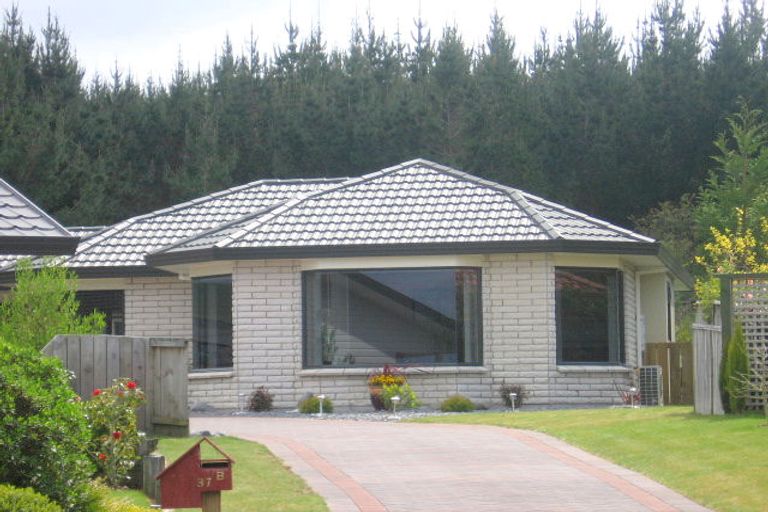 Photo of property in 2/37 The Grove, Nukuhau, Taupo, 3330