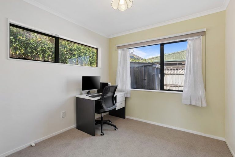 Photo of property in 9 Cottesmore Place, Huntington Park, Auckland, 2013