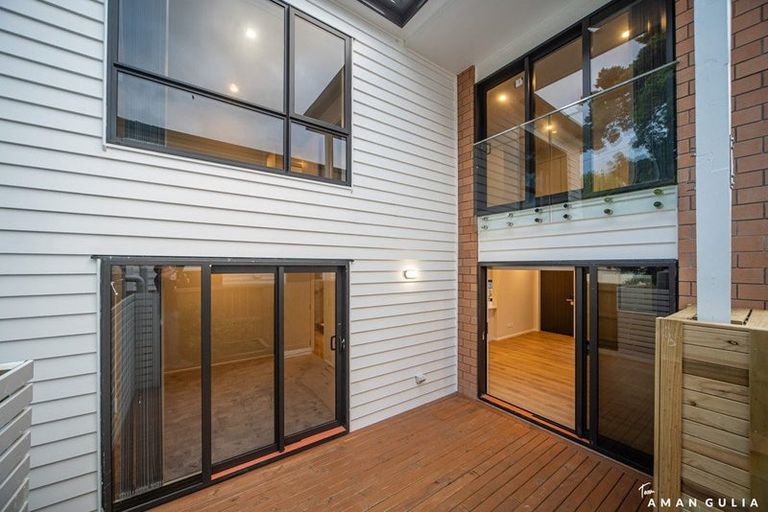 Photo of property in 538c Swanson Road, Ranui, Auckland, 0612