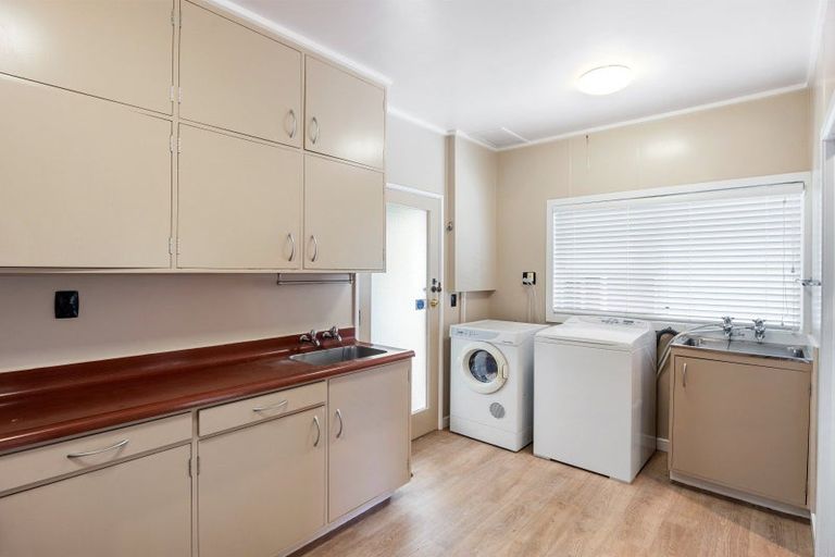 Photo of property in 24 Tainui Street, Frankton, Hamilton, 3204