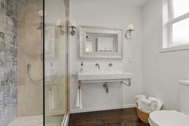 Photo of property in 1/14 Pine Ridge Terrace, Hauraki, Auckland, 0622