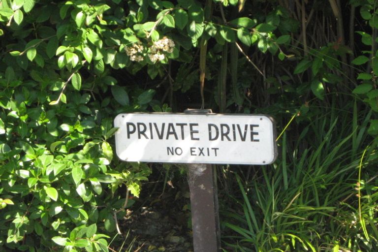 Photo of property in 423 Cashmere Road, Westmorland, Christchurch, 8025