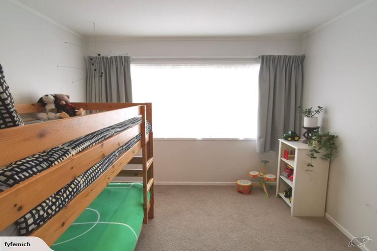 Photo of property in 25b Lidcombe Place, Avondale, Auckland, 1026
