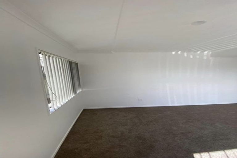 Photo of property in 8 Lyell Court, Clover Park, Auckland, 2019