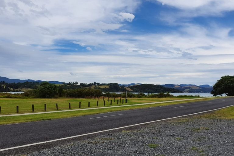 Photo of property in 750 Wharf Road, Coromandel, 3506