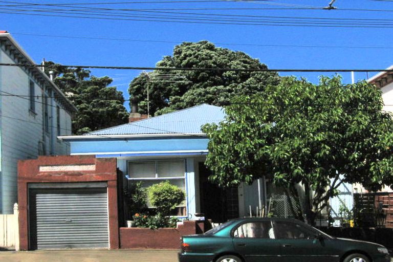 Photo of property in 34 Roy Street, Newtown, Wellington, 6021