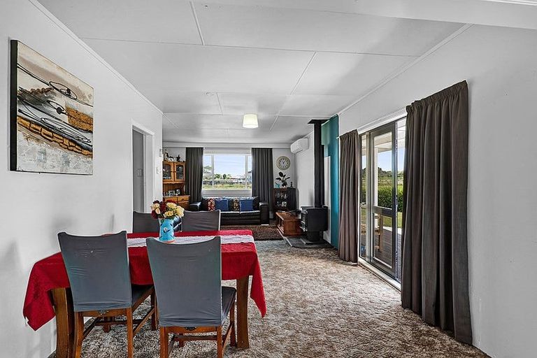 Photo of property in 84 Mawhitiwhiti Road, Normanby, Hawera, 4675