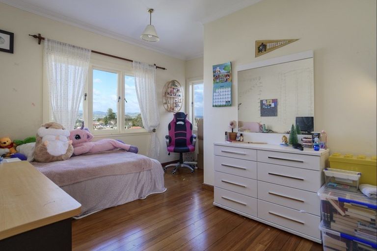 Photo of property in 16 Briarley Street, Tauranga South, Tauranga, 3112