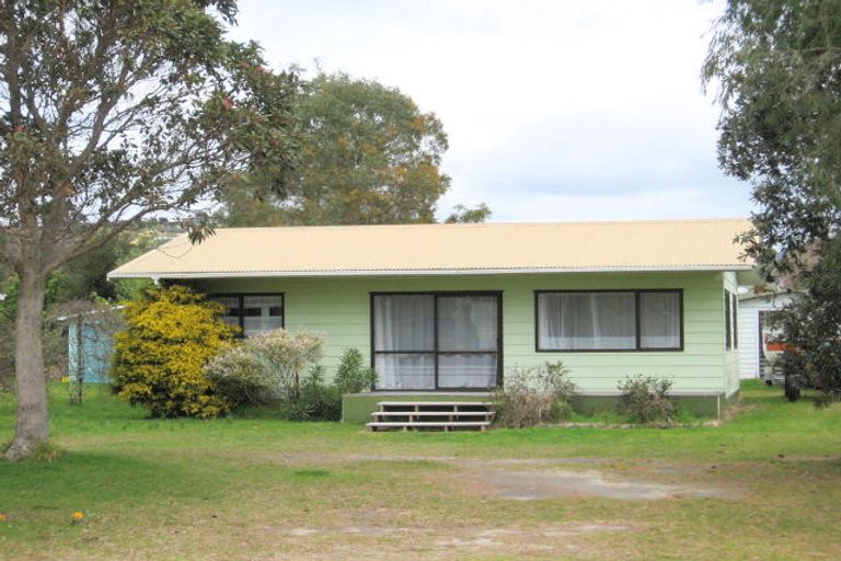 Photo of property in 111 Tui Road, Whangamata, 3620