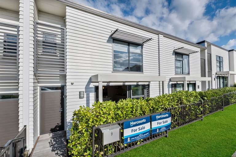Photo of property in 9 Louis Braille Lane, Flat Bush, Auckland, 2019