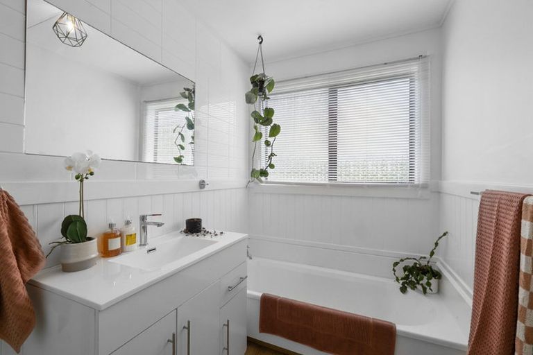 Photo of property in 85 Cumberland Street, Welbourn, New Plymouth, 4312