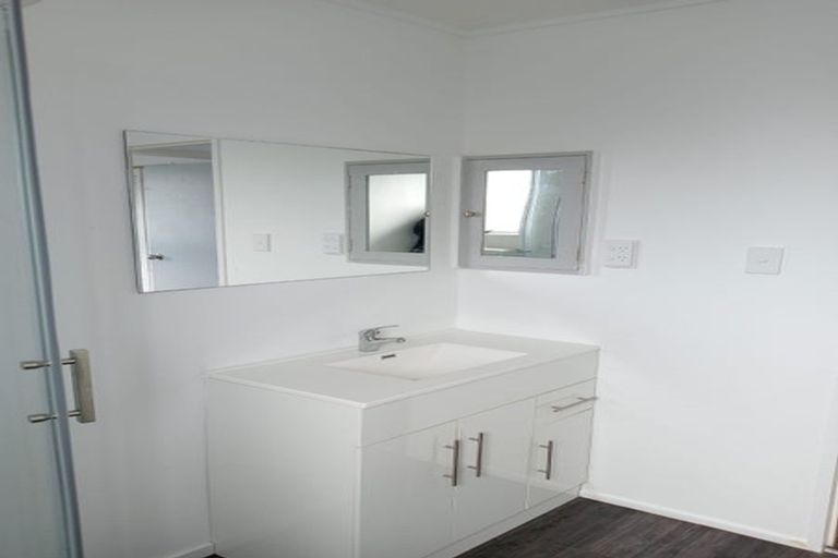 Photo of property in 7/781 Fergusson Drive, Elderslea, Upper Hutt, 5018