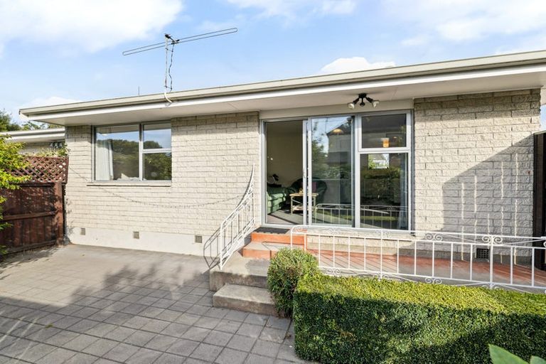 Photo of property in 3/230 Springfield Road, St Albans, Christchurch, 8014