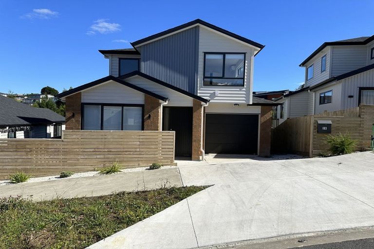 Photo of property in 28 Baumea Rise, Massey, Auckland, 0614