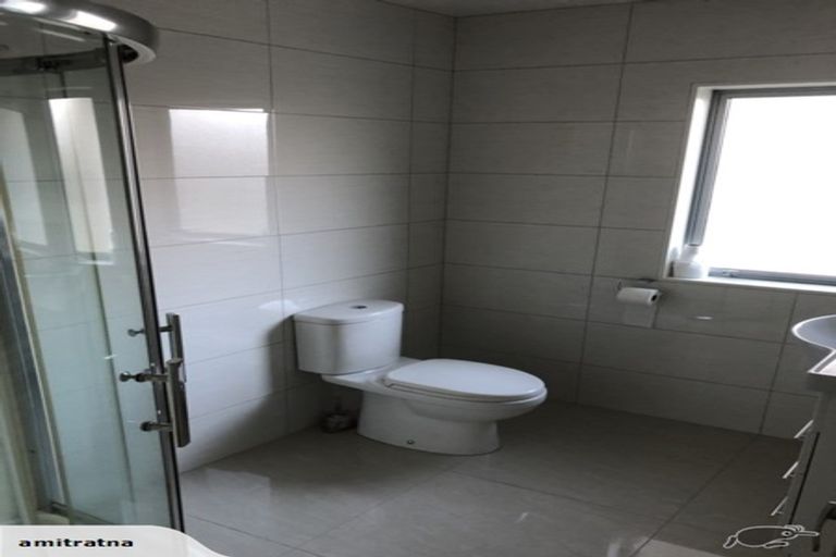 Photo of property in 76 Keri Vista Rise, Papakura, 2110