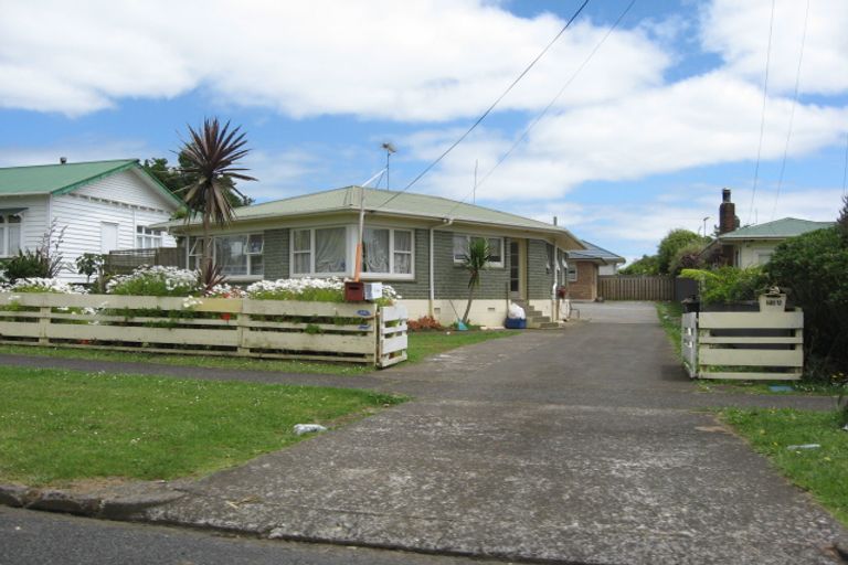 Photo of property in 20 Birdwood Road, Pukekohe, 2120