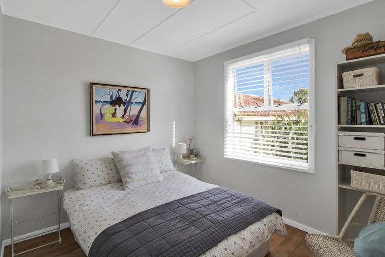 Photo of property in 110 Park Avenue, Waitarere Beach, Levin, 5510