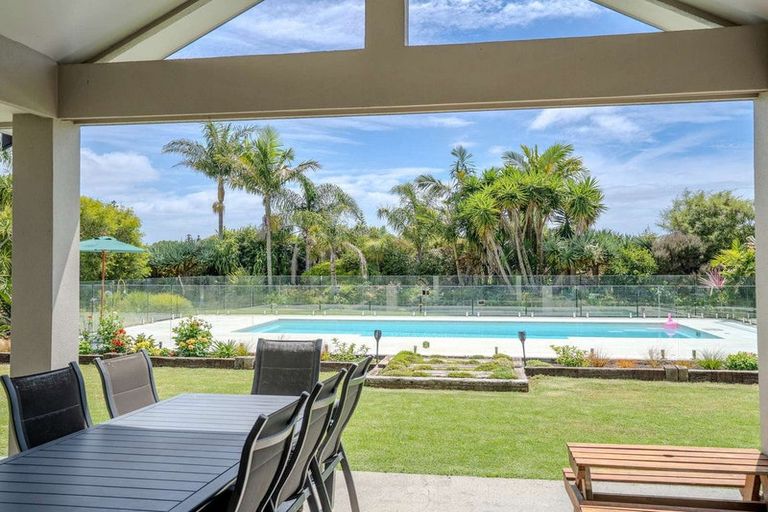 Photo of property in 45 Waitotara Drive, Waipapa, 0230