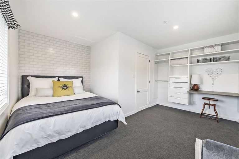 Photo of property in 36 Jacksons Road, Lyttelton, 8082