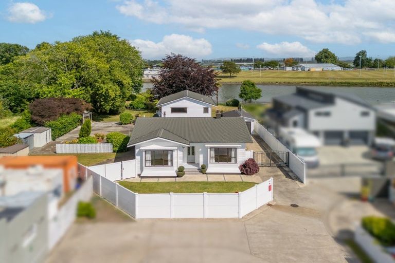 Photo of property in 198a Main Rd Clive, Clive, 4102