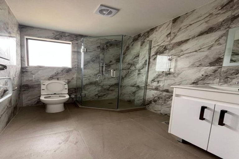 Photo of property in 2/3 Coombe Avenue, Otara, Auckland, 2023