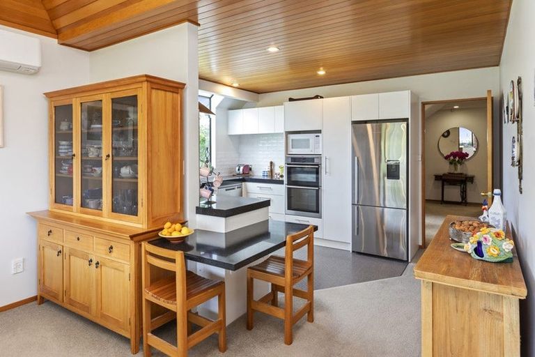 Photo of property in 6 Corgwyn Avenue, Halswell, Christchurch, 8025