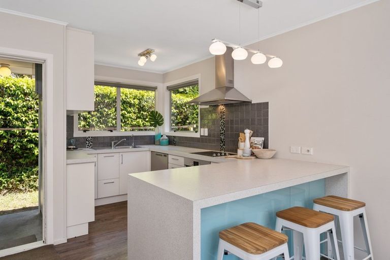 Photo of property in 13b Leinster Avenue, Raumati South, Paraparaumu, 5032