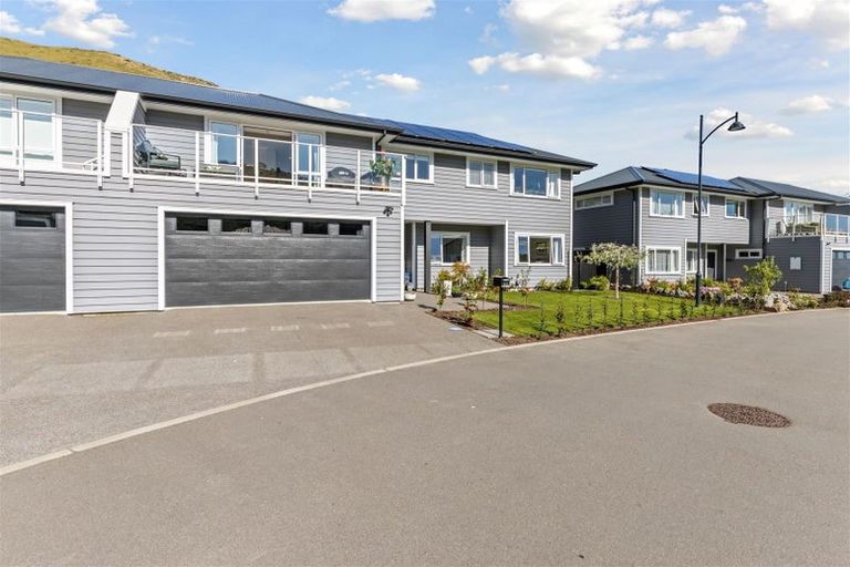 Photo of property in Maltworks Villas, 63/60 Port Hills Road, Heathcote Valley, Christchurch, 8022