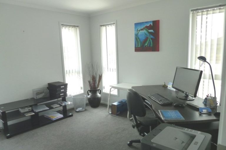 Photo of property in 25 Fallow Avenue, Feilding, 4775