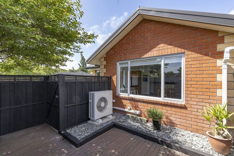 Photo of property in 28 Rushmore Drive, Belfast, Christchurch, 8051