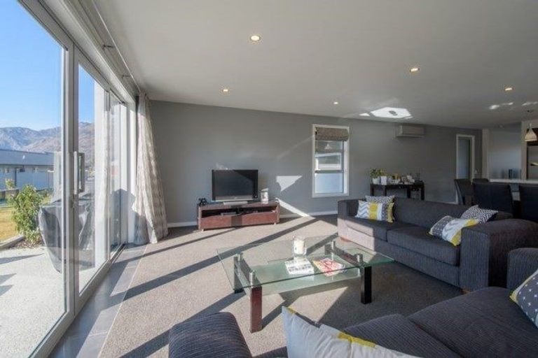 Photo of property in 2 Witley Lane, Lower Shotover, Queenstown, 9371