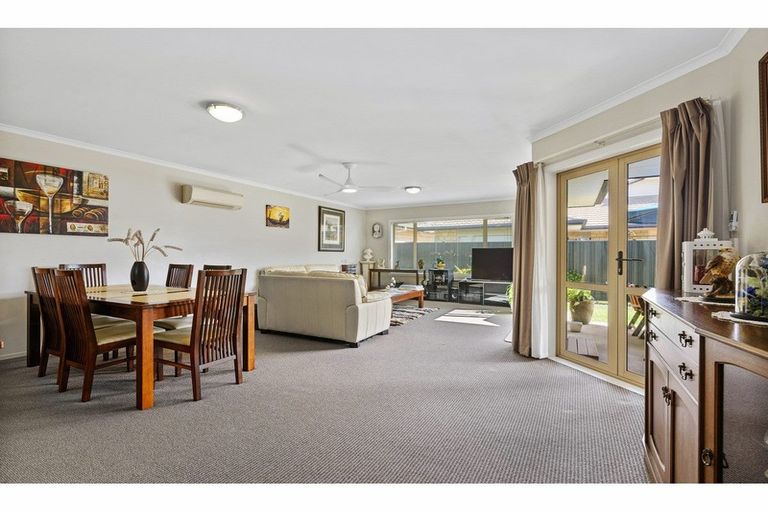 Photo of property in 36/64 Kawaha Point Road, Kawaha Point, Rotorua, 3010