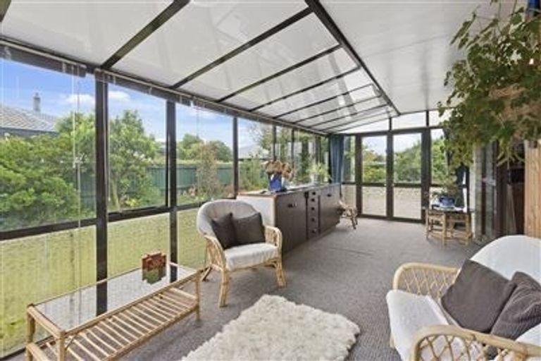 Photo of property in 25b Te Maru Place, Redwood, Christchurch, 8051