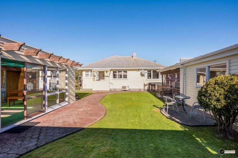 Photo of property in 22 Frederick Street, Avalon, Lower Hutt, 5011