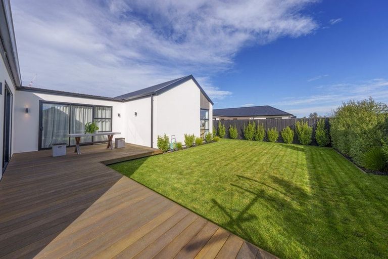 Photo of property in 105 Northmoor Boulevard, Rolleston, 7615